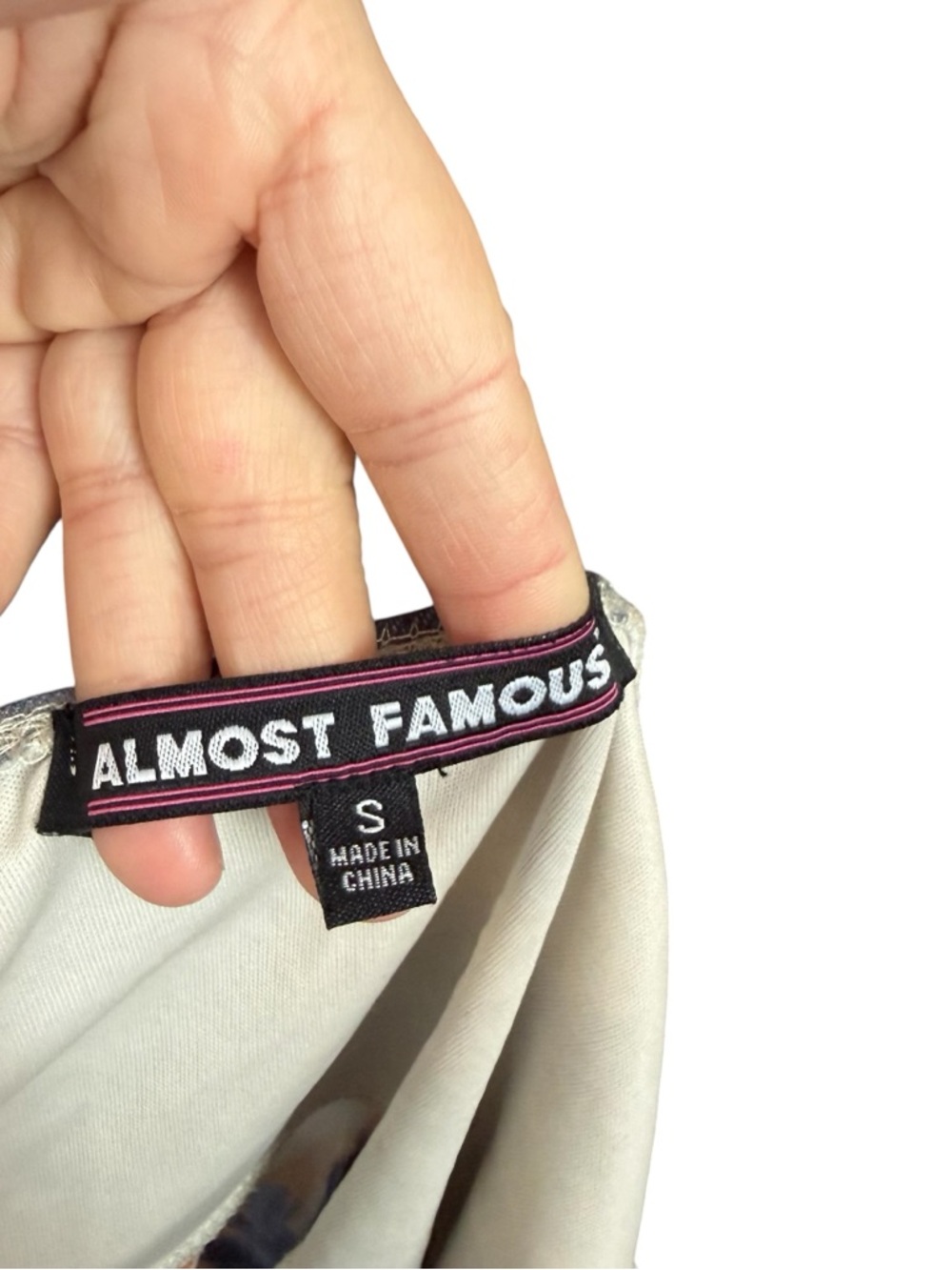 Almost Famous Y2K Tie-Front Off-Shoulder Front Slit Crop Top - Picture 8 of 8